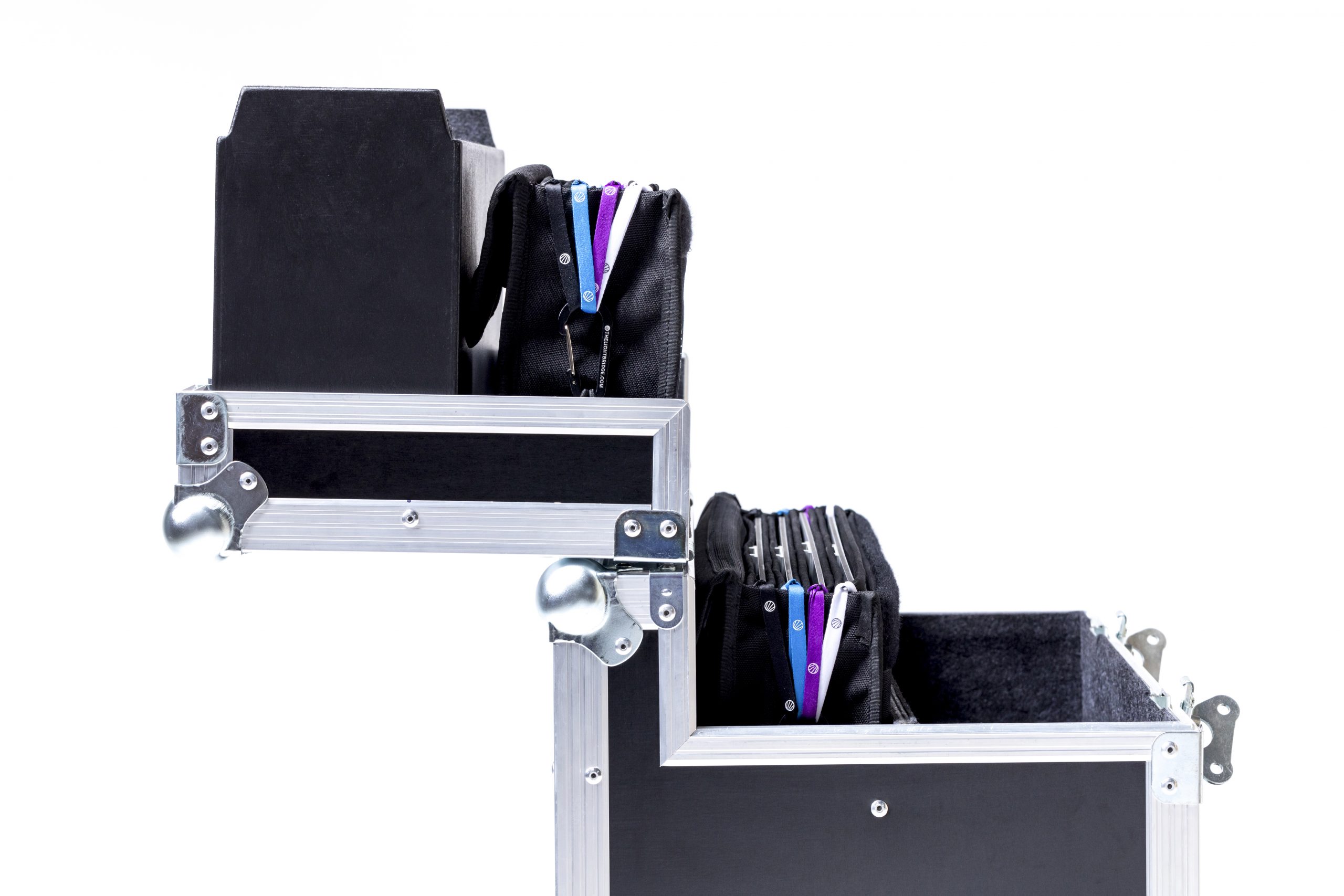 C0400001_C-Drive_605-scaled-1