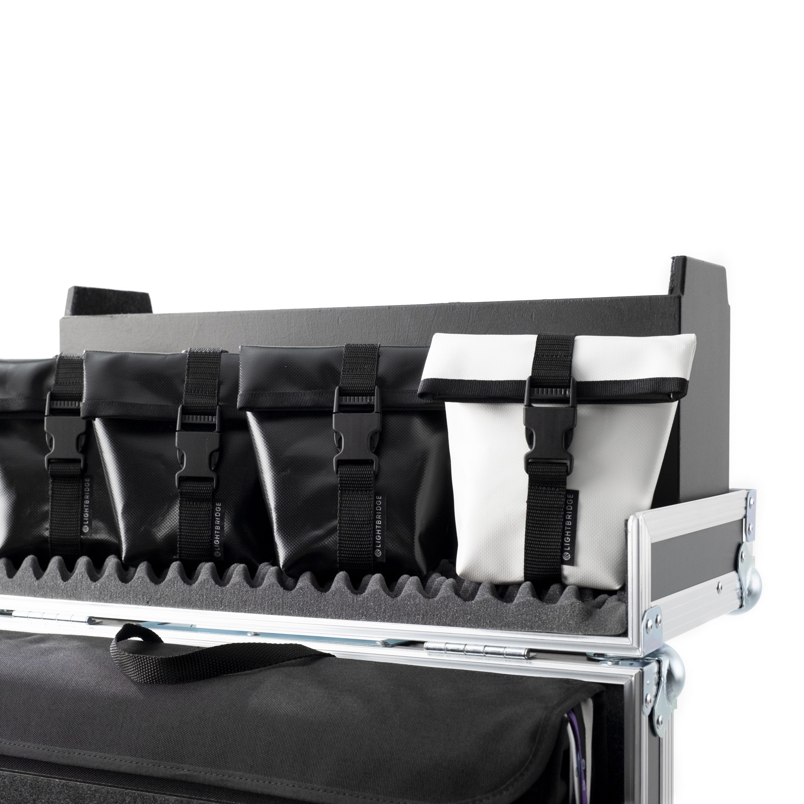 C0400031-_C-DRIVE_PLUS_03-scaled-1